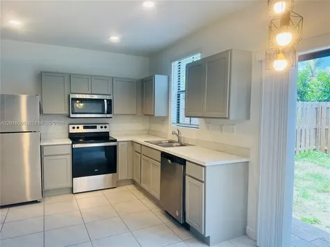 1232 NE 5th Court Florida City FL 33034