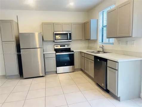 1232 NE 5th Court Florida City FL 33034