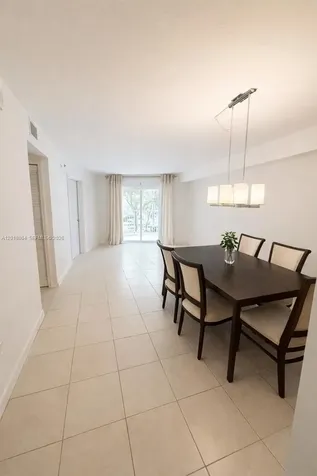 2415 NW 16th St Road Miami FL 33125