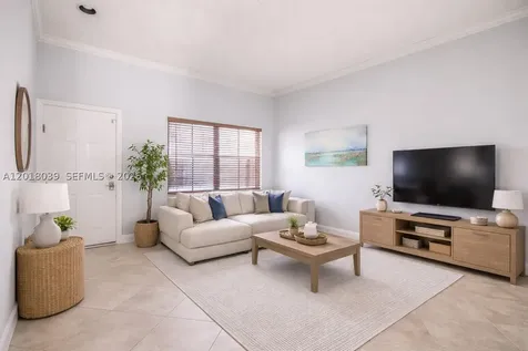 777 Tanglewood Circle Weston FL 33327