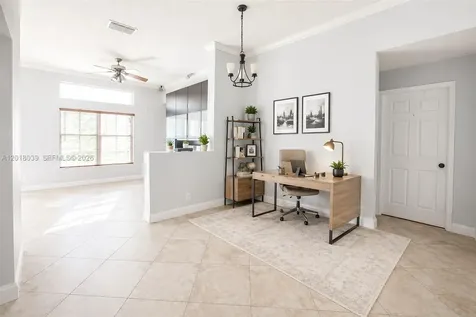 777 Tanglewood Circle Weston FL 33327