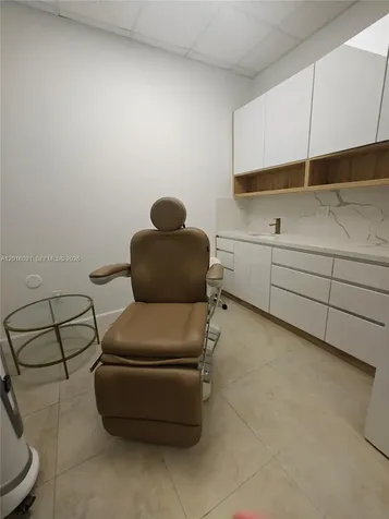 175 SW 7th Street Miami FL 33130