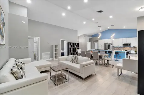 9251 NW 42nd Court Coral Springs FL 33065