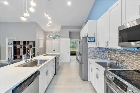 9251 NW 42nd Court Coral Springs FL 33065