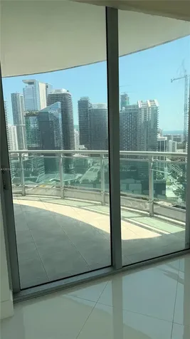 350 S Miami Avenue Miami FL 33130