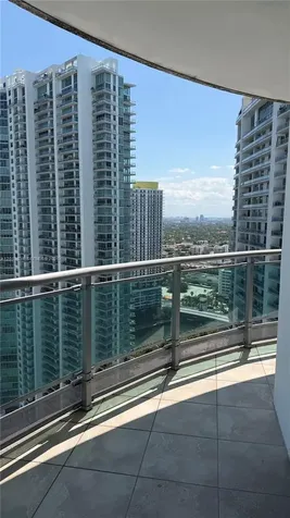 350 S Miami Avenue Miami FL 33130