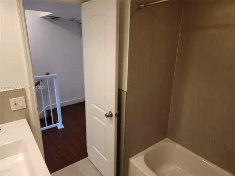 6709 N Kendall Drive Pinecrest FL 33156
