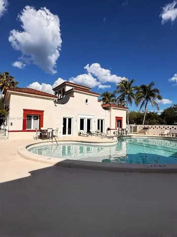 6709 N Kendall Drive Pinecrest FL 33156