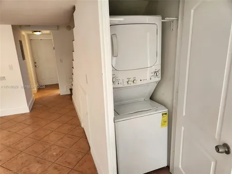 6709 N Kendall Drive Pinecrest FL 33156