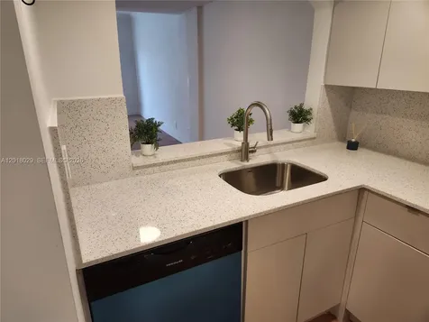 6709 N Kendall Drive Pinecrest FL 33156