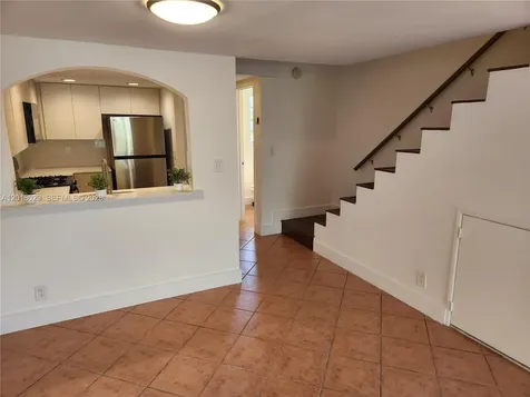 6709 N Kendall Drive Pinecrest FL 33156