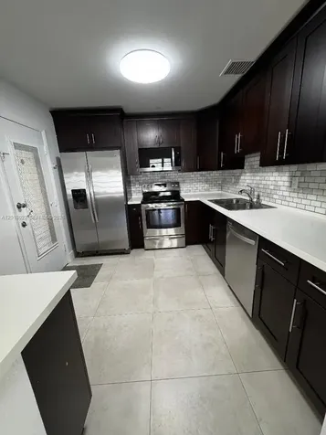 5401 SW 77th Court Miami FL 33155