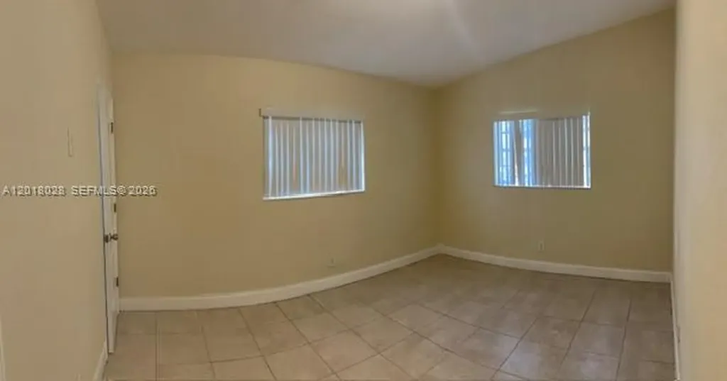 2325 Hope Street Hollywood FL 33020
