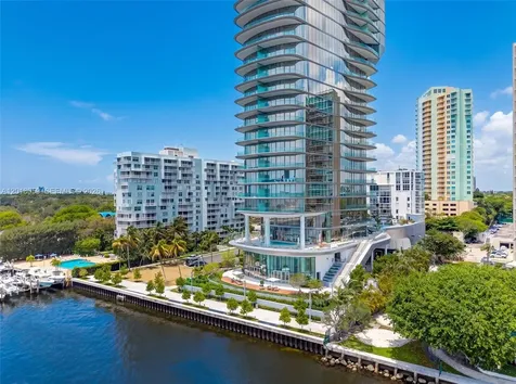 175 SE 25th Road Miami FL 33129