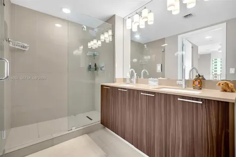 5252 NW 85th Avenue Doral FL 33166