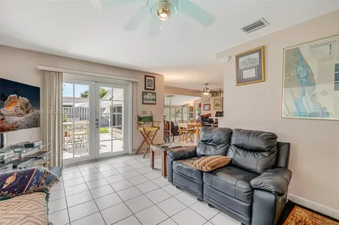 9940 Belgrade Road Cutler Bay FL 33157