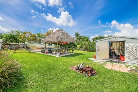 9940 Belgrade Road Cutler Bay FL 33157