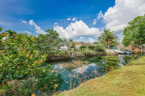 9940 Belgrade Road Cutler Bay FL 33157