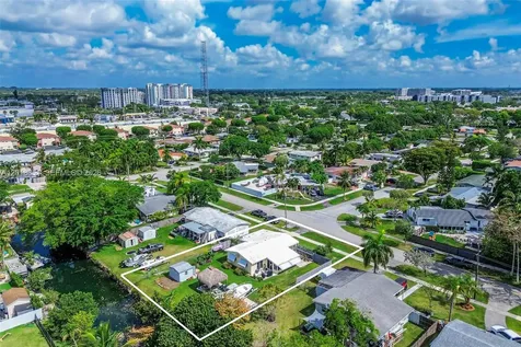 9940 Belgrade Road Cutler Bay FL 33157