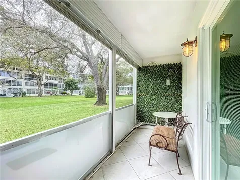 226 Newport O Deerfield Beach FL 33442