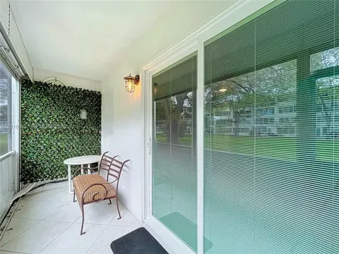 226 Newport O Deerfield Beach FL 33442