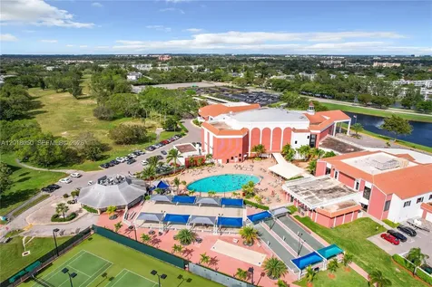 226 Newport O Deerfield Beach FL 33442