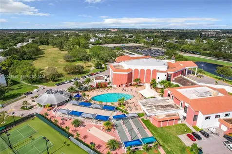 226 Newport O Deerfield Beach FL 33442