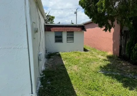 19422 SW 119th Court Miami FL 33177