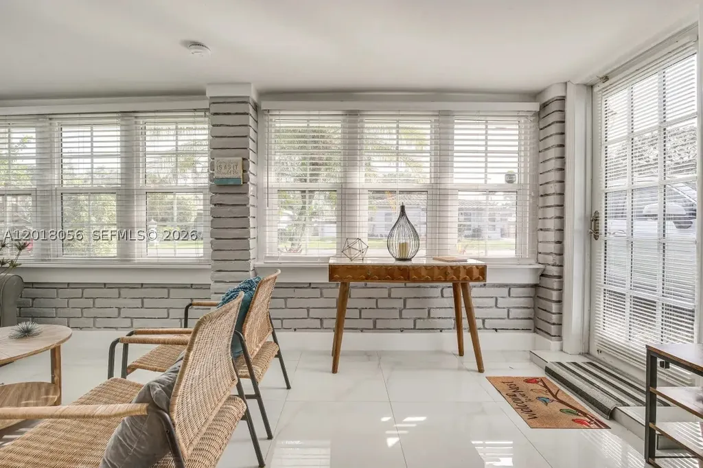 1237 SW 28th Street Fort Lauderdale FL 33315