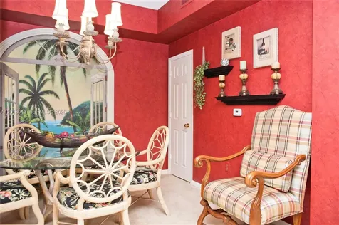 533 NE 3rd Avenue Fort Lauderdale FL 33301