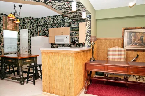 533 NE 3rd Avenue Fort Lauderdale FL 33301