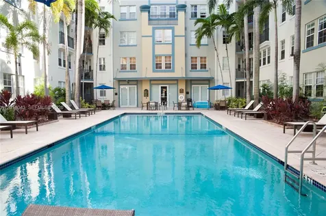 533 NE 3rd Avenue Fort Lauderdale FL 33301