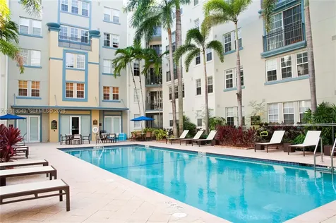 533 NE 3rd Avenue Fort Lauderdale FL 33301