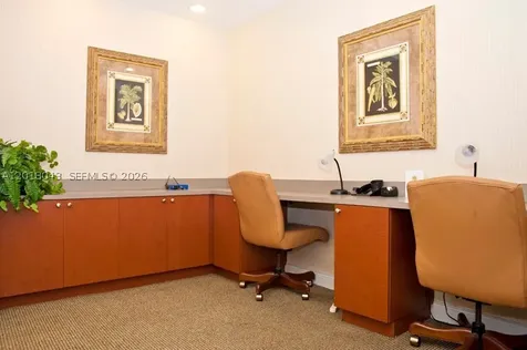 533 NE 3rd Avenue Fort Lauderdale FL 33301