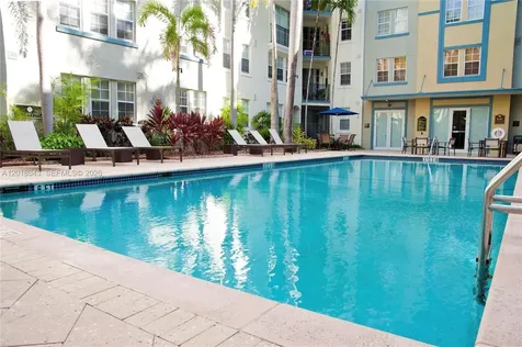533 NE 3rd Avenue Fort Lauderdale FL 33301