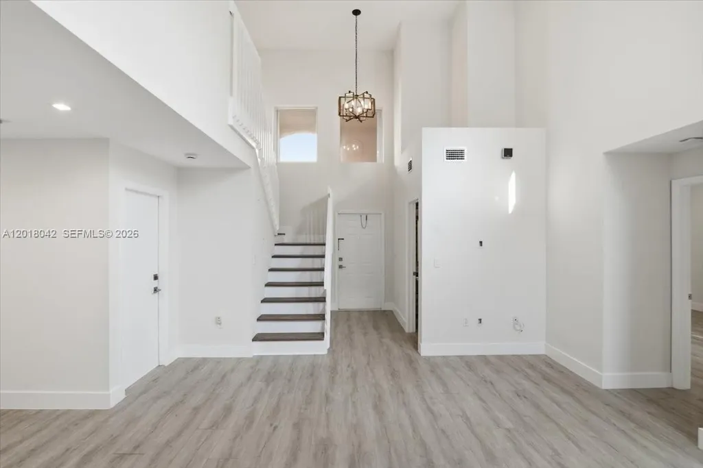 1135 Oysterwood Street Hollywood FL 33019