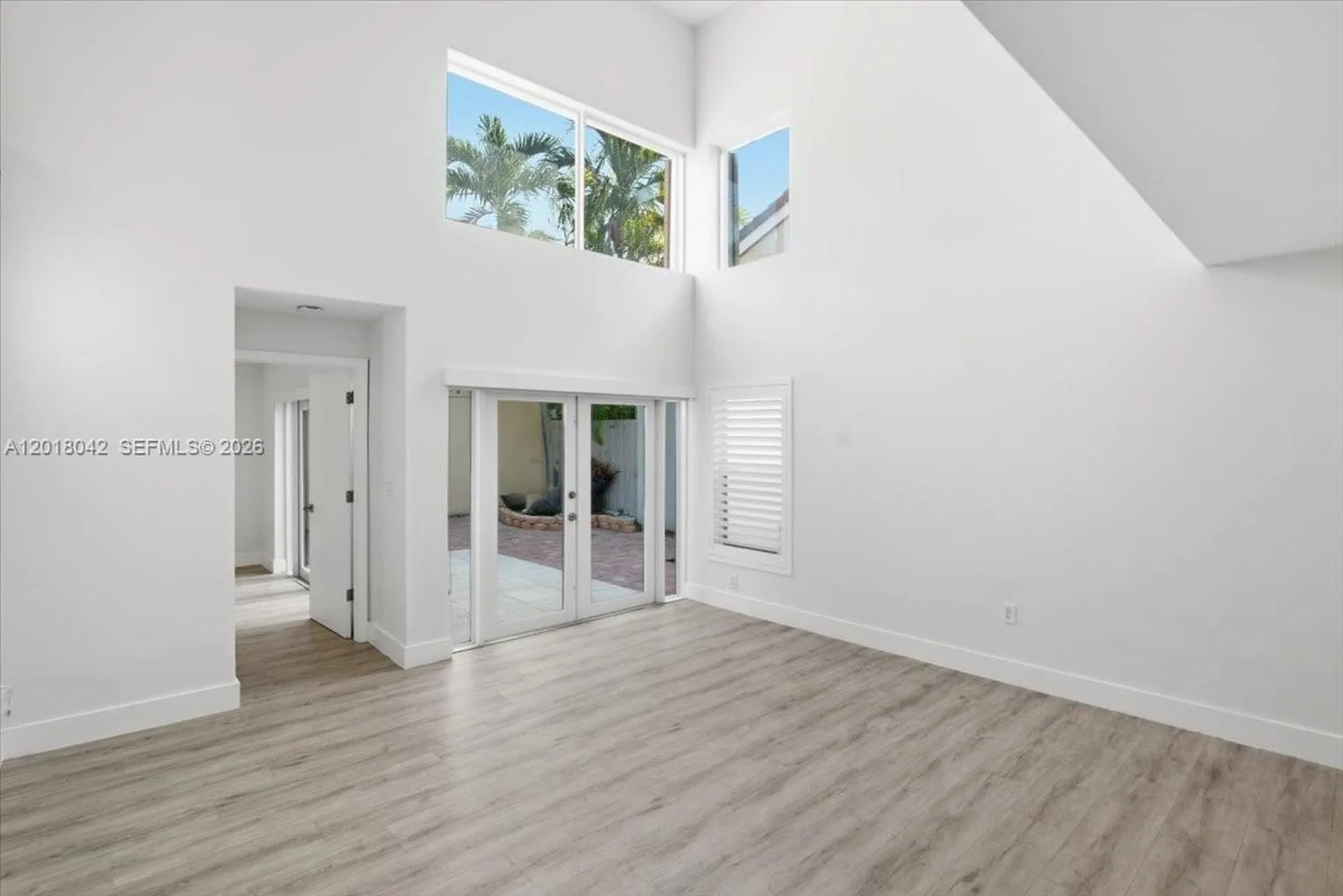 1135 Oysterwood Street Hollywood FL 33019