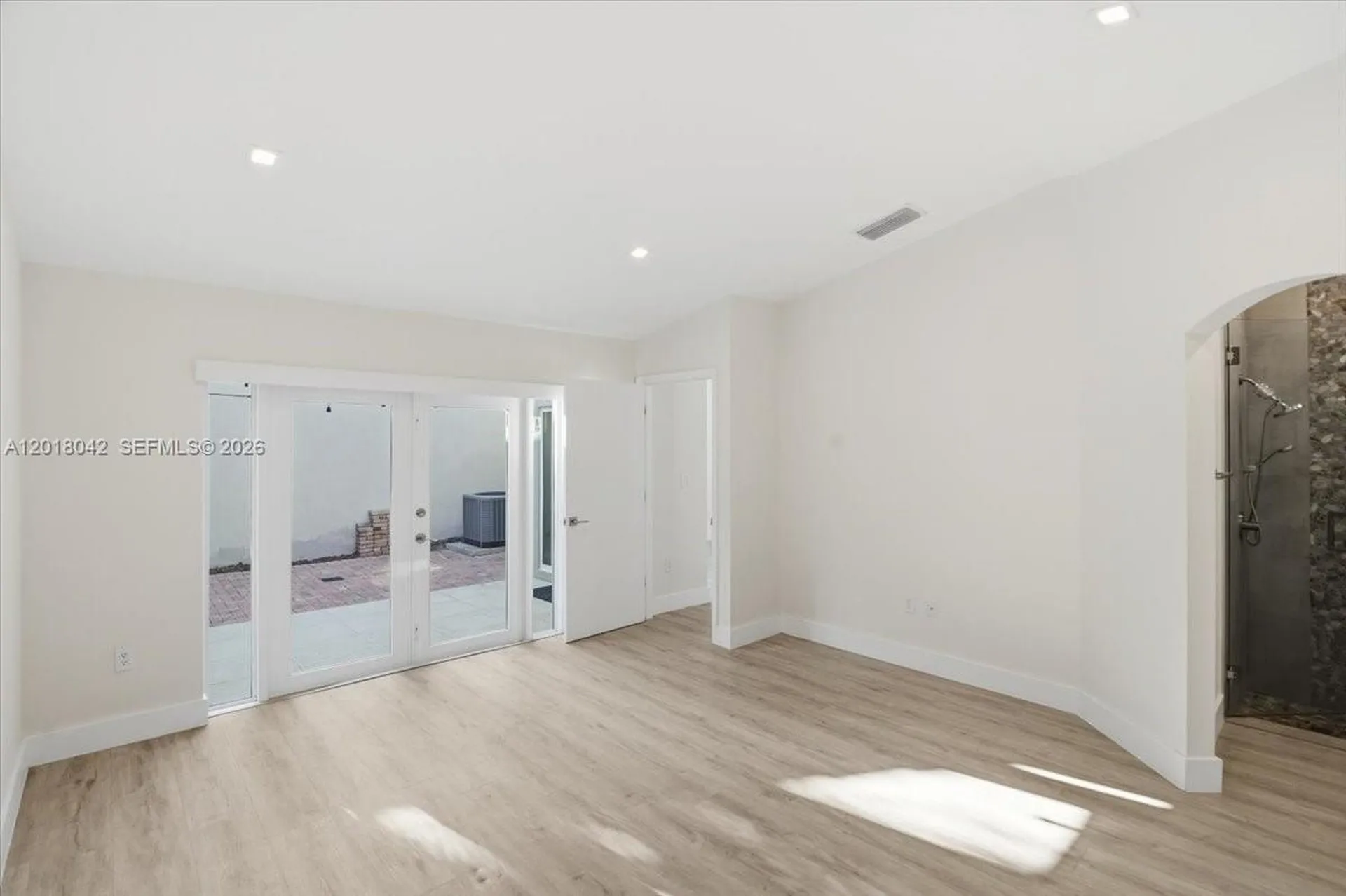 1135 Oysterwood Street Hollywood FL 33019