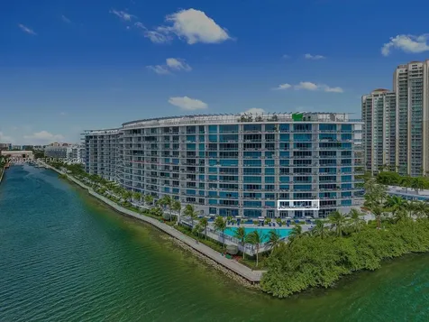 3300 NE 188th Street Aventura FL 33180
