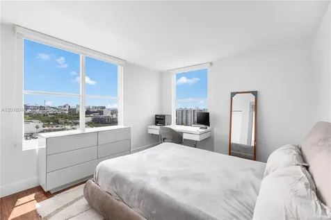 1800 Sunset Harbour Drive Miami Beach FL 33139