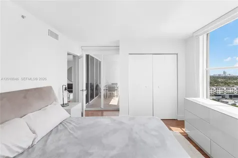 1800 Sunset Harbour Drive Miami Beach FL 33139