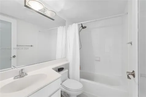 1800 Sunset Harbour Drive Miami Beach FL 33139