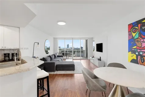 1800 Sunset Harbour Drive Miami Beach FL 33139