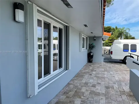9260 SW 164th Street Palmetto Bay FL 33157