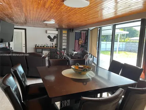 9260 SW 164th Street Palmetto Bay FL 33157