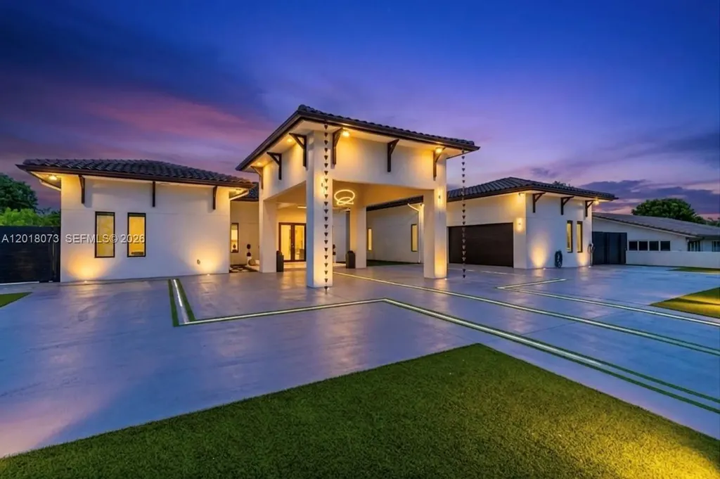 320 SW 125th Avenue Miami FL 33184