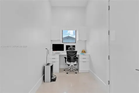 320 SW 125th Avenue Miami FL 33184