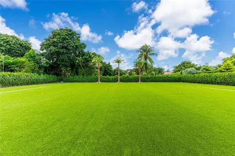320 SW 125th Avenue Miami FL 33184