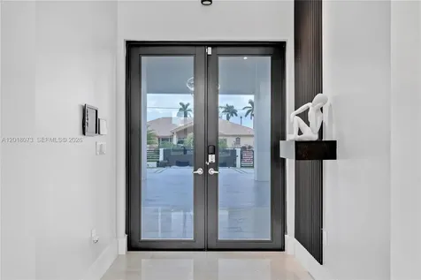 320 SW 125th Avenue Miami FL 33184