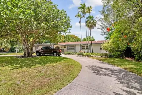 13325 SW 84th Avenue Pinecrest FL 33156